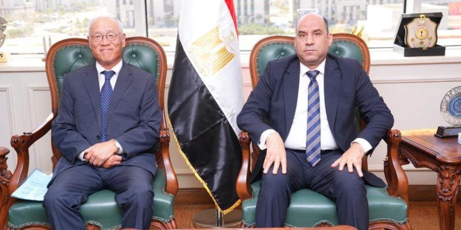 وزير العمل يلتقي ممثلي الشركات اليابانية في مصر بحضور السفير الياباني - تواصل نيوز