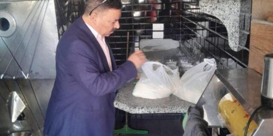 ضبط مخابز مخالفة لتصرفها في 390 شيكارة دقيق مدعم للسوق السوداء ببني سويف - تواصل نيوز