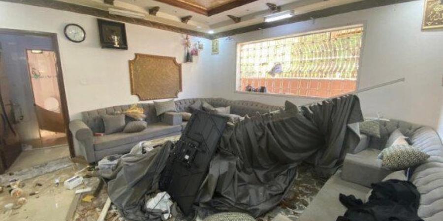 إصابة 6 أشخاص وتضرر منازل وسيارات جراء سقوط مقذوف في نجران السعودية - تواصل نيوز