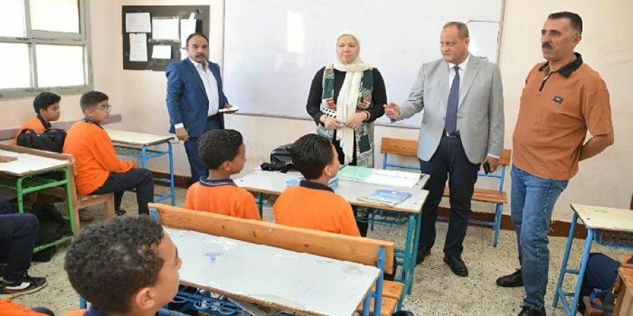 مدير تعليم بورسعيد يحيل مخالفات مدرسة المهندس علي سليمان الإعدادية بنين للتحقيق - تواصل نيوز