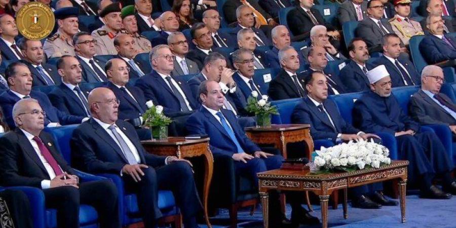 «التطوير غير حياتي».. مواطن من الأسمرات يروي حكايته أمام السيسي في منتدى مصر 2026 - تواصل نيوز