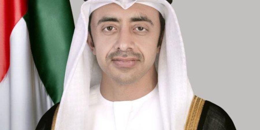 وزير الخارجية الإماراتي يبحث مع نظيريه البريطاني والروسي تطورات الأوضاع الإقليمية والدولية - تواصل نيوز