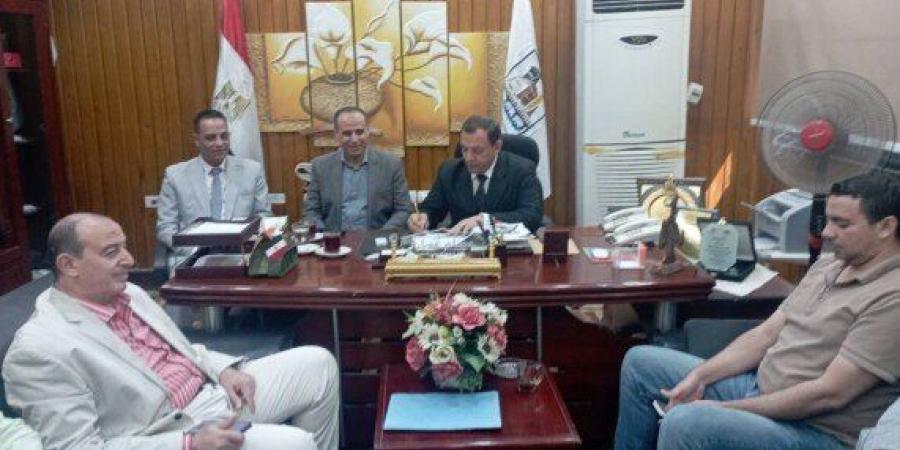 «التعليم» و«الصحة» ببني سويف يُشددان على استيفاء اشتراطات السلامة والضوابط الصحية بمنظومة التغذية المدرسية - تواصل نيوز