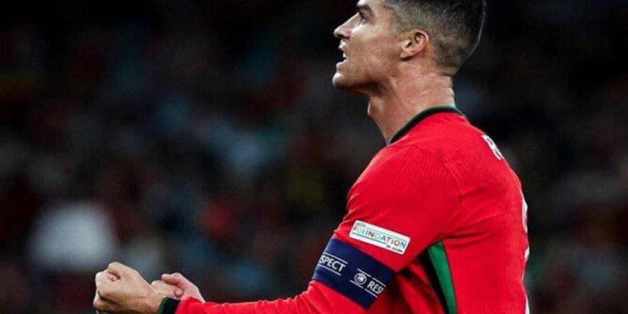رسميًا.. إيقاف كريستيانو رونالدو 30 يومًا وتغريمه ماليًا بعد أزمة منتخب البرتغال - تواصل نيوز