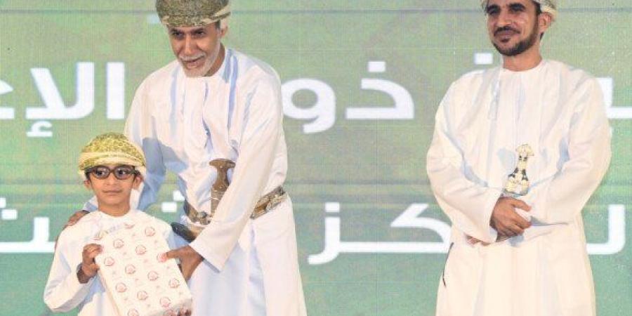 سلطنة عمان.. وزارة التّعليم تكرّم الطلبة الفائزين في مسابقة القرآن الكريم - تواصل نيوز