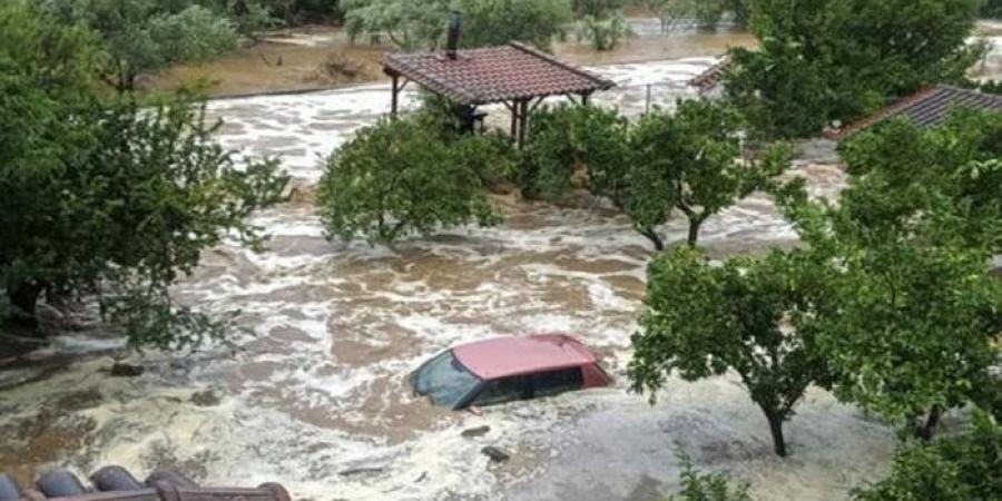 عاصفة مدمرة تضرب شرق إسبانيا.. قتلى وفيضانات واسعة وإجلاء مئات السكان - تواصل نيوز