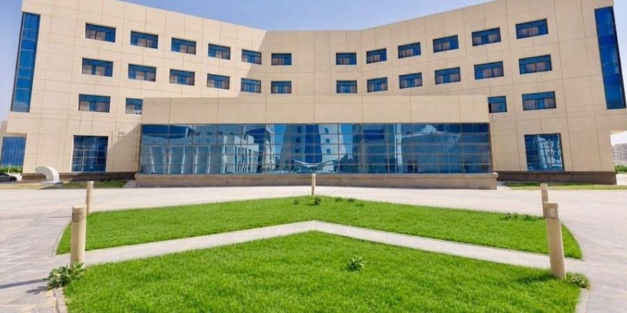 وزير الداخلية يدشّن مبنى القبول المركزي الموحّد ومنصته الإلكترونية - تواصل نيوز
