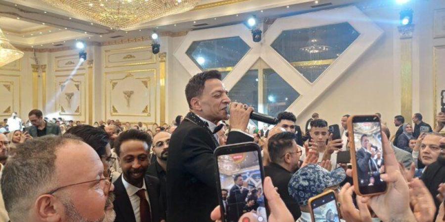 «نجوم الطرب الشعبي» فى حفل خطوبة نجل المطرب طارق الشيخ.. صور - تواصل نيوز