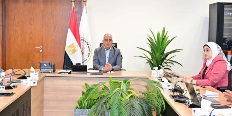 وزير الري يتابع جهود إدارة واستغلال أملاك الوزارة وتعظيم سبل الاستفادة منها - تواصل نيوز