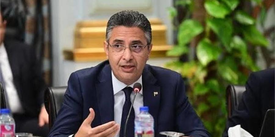 خلال منتدى مصر 2026.. وزير التموين يحدد 4 فئات مستحقة للدعم السلعي والخبز المدعم - تواصل نيوز