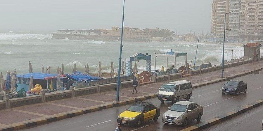 نوة رياح الصليب الثانية تضرب الإسكندرية.. حالة الطقس المتوقعة خلال 72 ساعة - تواصل نيوز