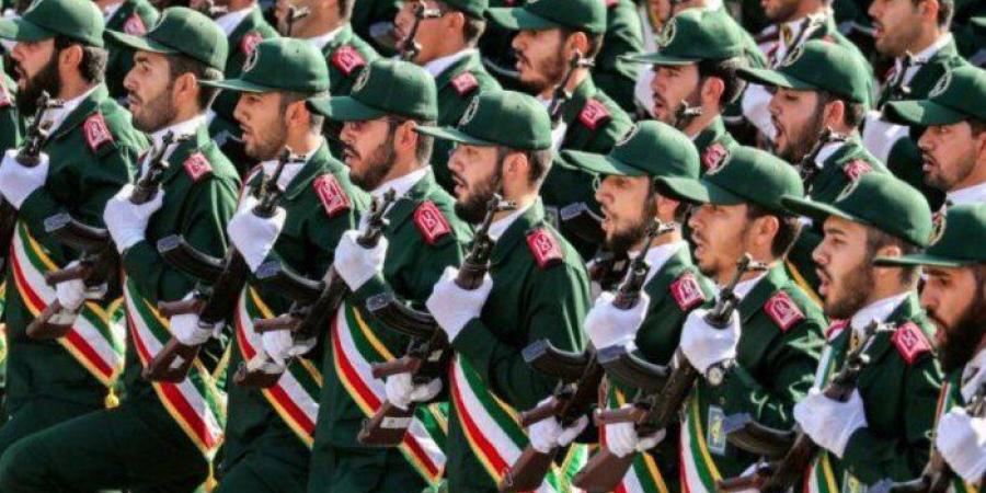 الحرس الثوري الإيراني يتوعد بضرب القواعد الأمريكية حال استمرار التصعيد بمضيق هرمز - تواصل نيوز