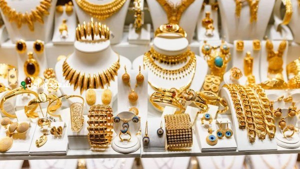 أسعار الذهب في السعودية: عيار 24 يسجل سعره يوم السبت 16 أغسطس 2025
