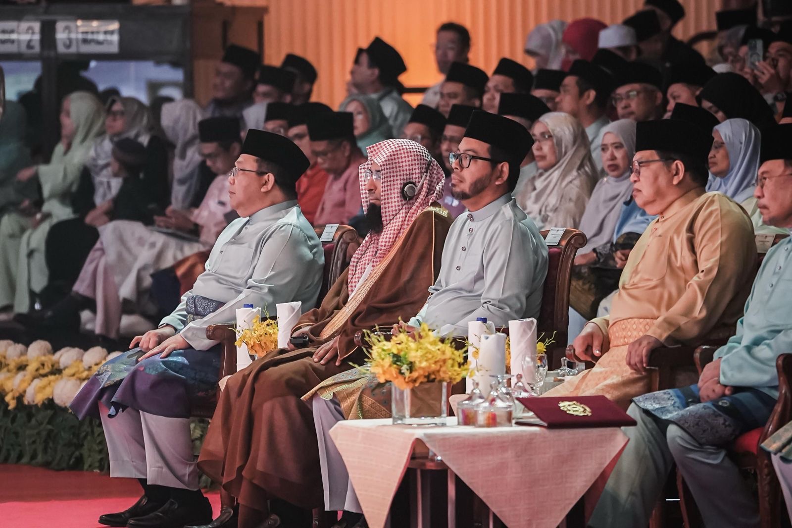 رئيس الوزراء الماليزي يستقبل الشيخ صلاح البدير ويشدد على تعزيز قيم الوسطية