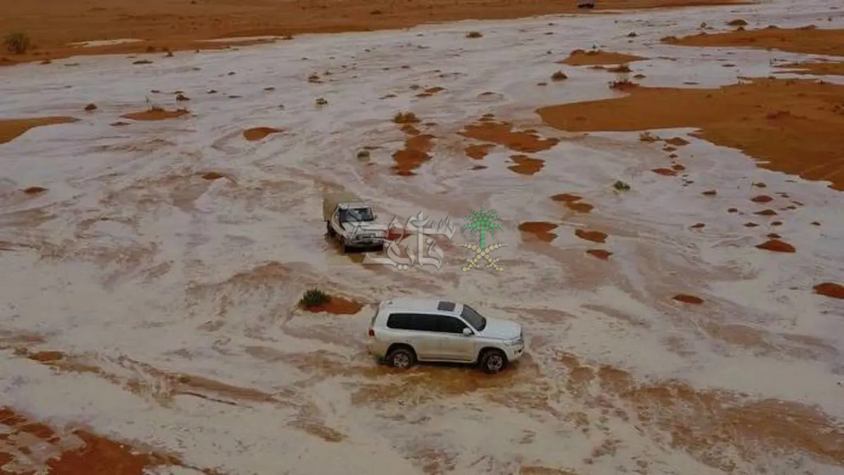 السعودية تحت المجهر: أمطار رعدية مستمرة وتحذيرات من السيول طيلة 6 أيام