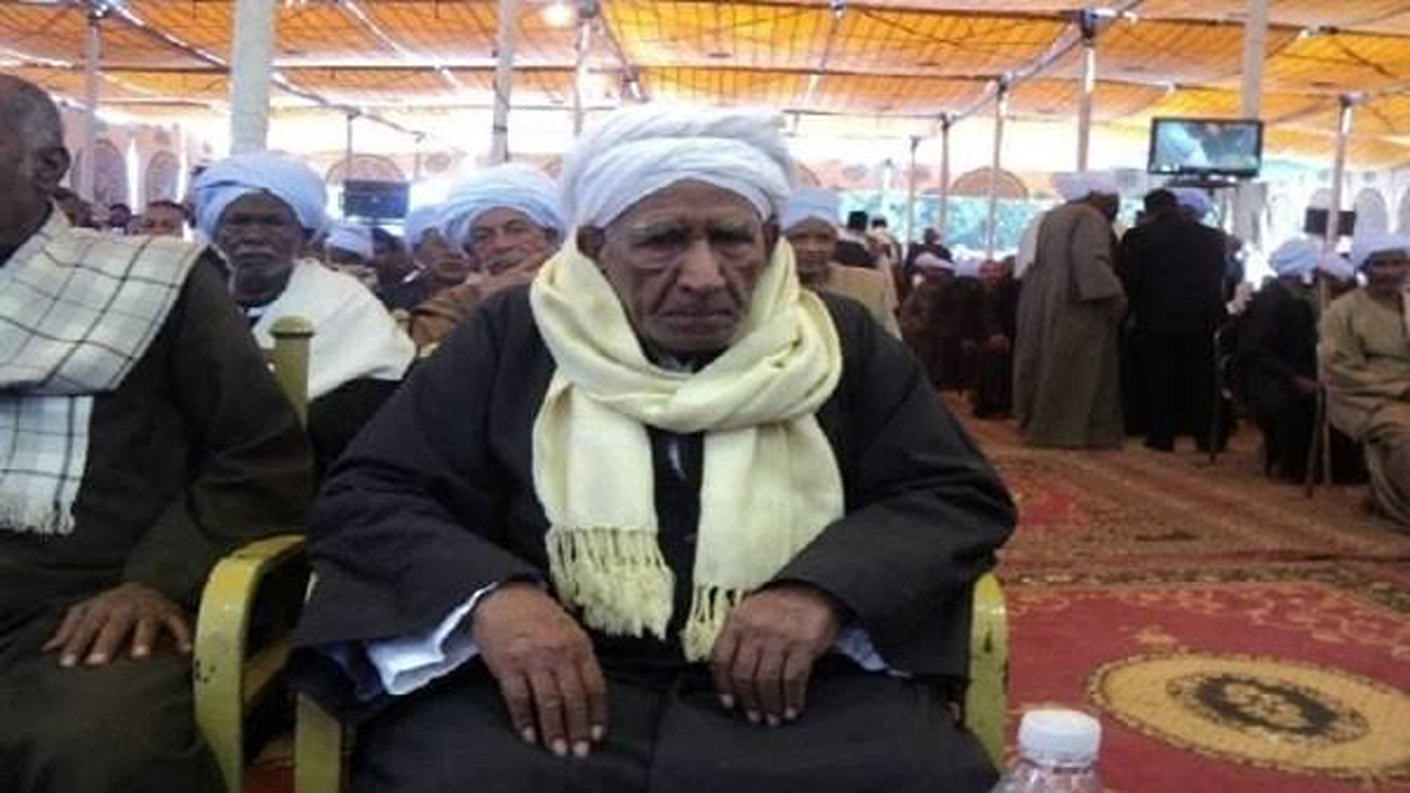 تقادم الليثي”.. تشييع جنازته المهيب في مسقط رأسه بأسوان وسط مشاركة واسعة من أهالي الصعيد وتكريم لإنجازاته