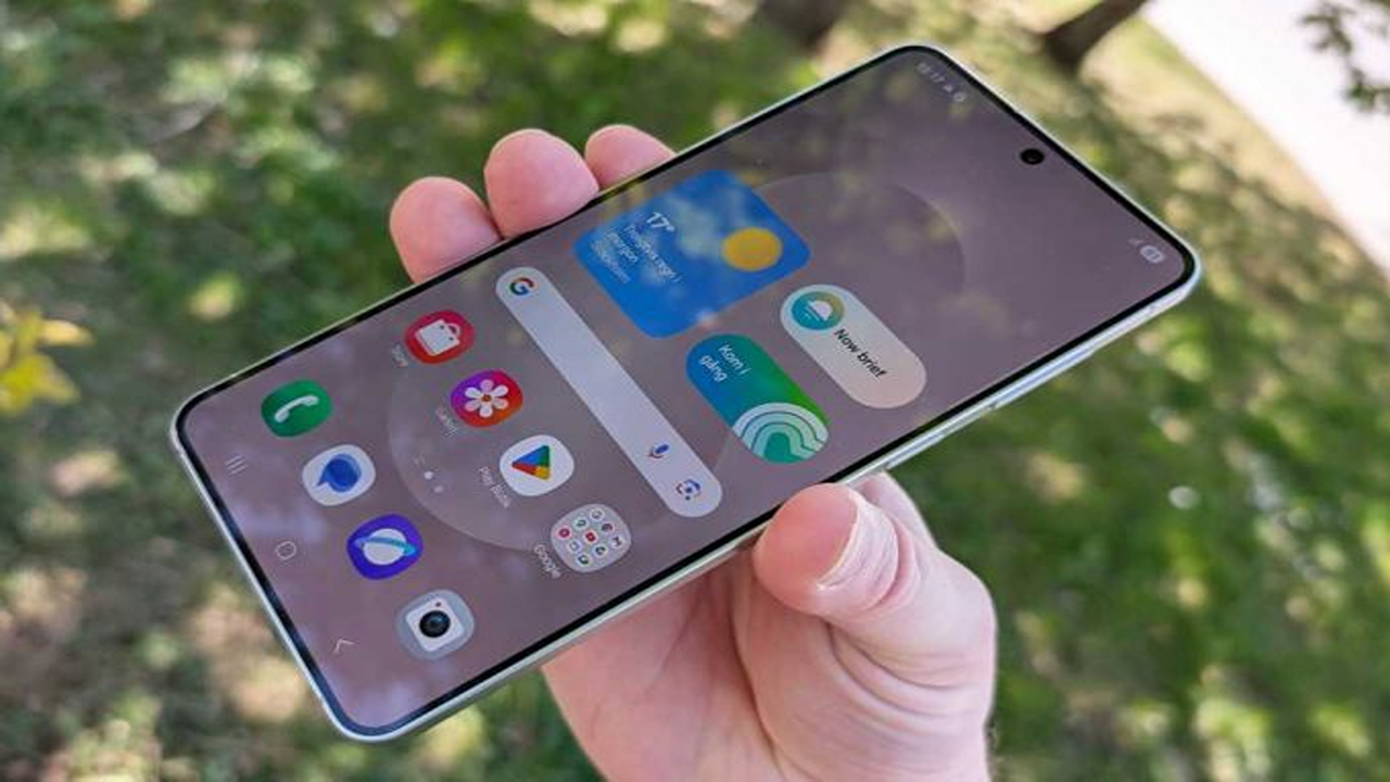 “تسريبات قادمة” تشكيلة سامسونج Galaxy S26 الجديدة.. نحافة أكبر ومفاجآت غير متوقعة