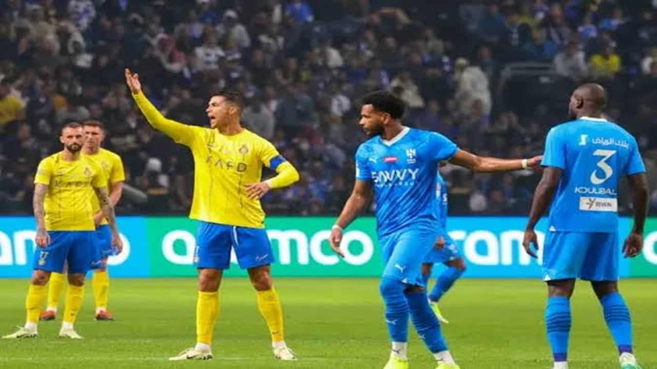 ديربي الرياض المرتقب بين الهلال والنصر في الجولة 15 من دوري روشن السعودي 2025-2026