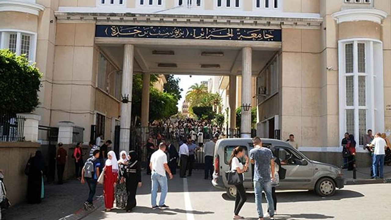موعد الدخول الجامعي للسنة الدراسية 2025–2026 في الجزائر.. التحاق الأساتذة يوم 6 سبتمبر