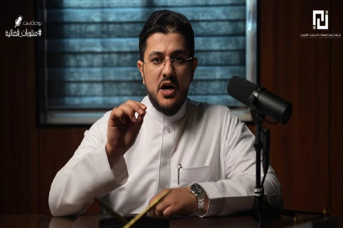 محامٍ يكشف تفاصيل الحكم على مروج مخدرات بعد تنفيذ عملية سطو مسلح على متجر ذهب – بالفيديو