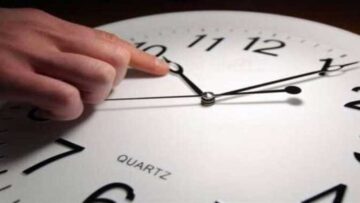 موعد انتهاء التوقيت الصيفي 2025.. وأبرز الأهداف وراء تطبيقه للاستفادة من ضوء النهار وترشيد استهلاك الطاقة