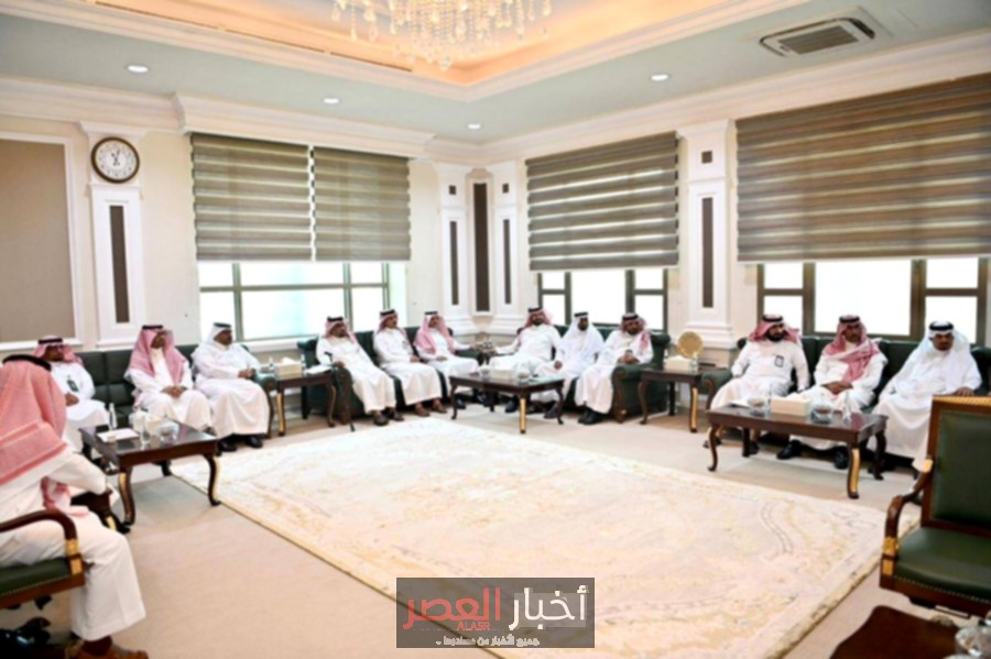 وكيل إمارة جازان يؤكد على ضرورة تعزيز خدمات المواطنين والمقيمين خلال لقائه بالمحافظين