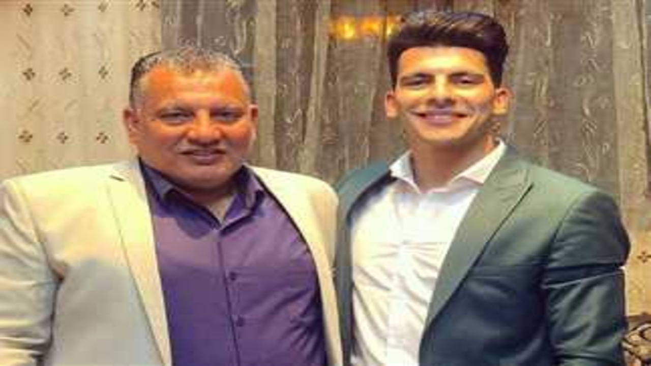 والد زيزو.. سيد عبدالحفيظ يعلق على تصريحاته الأخيرة ويوضح رأيه وتفاصيل موقفه من الجدل المثار حول الأزمة