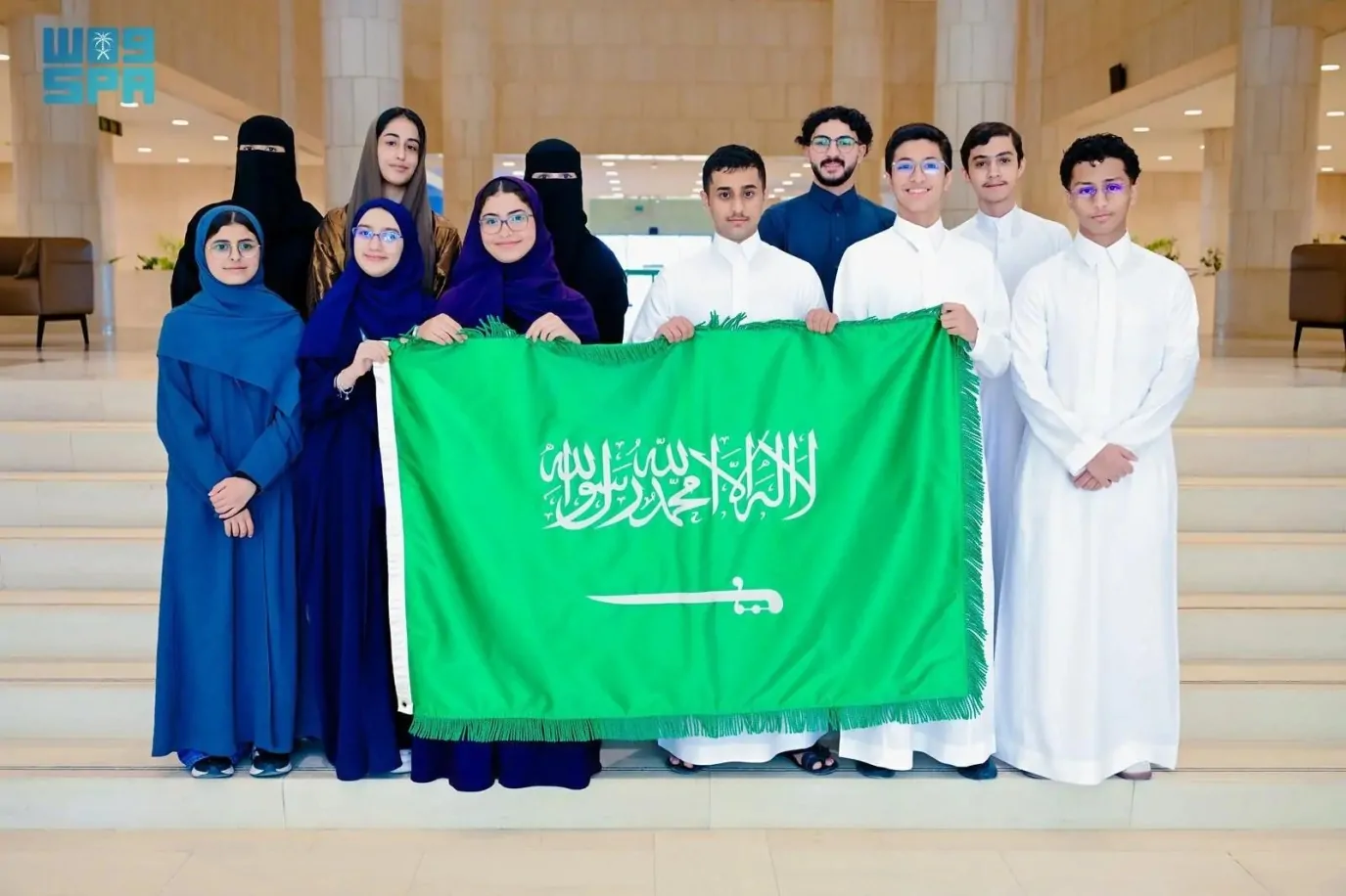 طلاب السعودية يتألقون في أولمبياد المواصفات الدولي بمنافسة 40 فريقاً