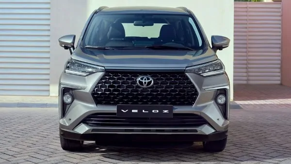 كل ما تحتاج معرفته عن تويوتا فيلوز 2025: المواصفات والأسعار لمحبي سيارات SUV في السعودية