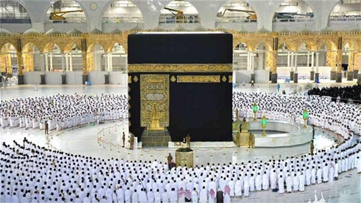 استعد لعمرة المولد 2025: خريطة الأسعار وطرق الحجز المبكر