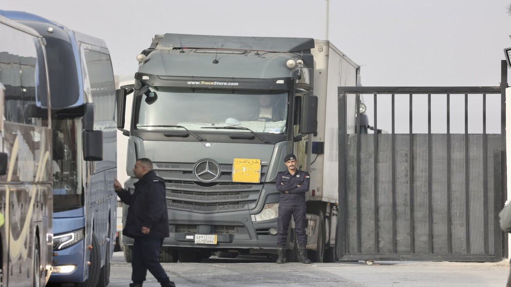 شركات التخليص تحقق إنجازًا كبيرًا بتسجيل 536 ألف بيان جمركي في النصف الأول من 2025