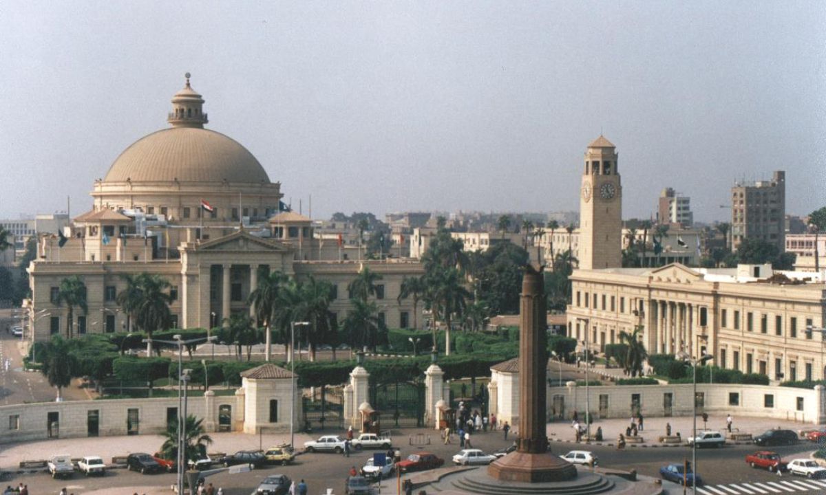 "عشان تلحق تقدم".. أوراق التقديم في الجامعات 2025 والكليات والمعاهد للطلاب للعام الدراسي الجديد 5 “عشان تلحق تقدم”.. أوراق التقديم في الجامعات 2025 والكليات والمعاهد للطلاب للعام الدراسي الجديد