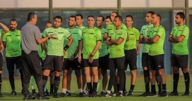 أوسكار رويز يوجه نصائحه للحكام قبل الجولة الثانية من الدوري