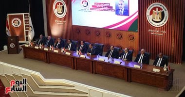 استئناف الحملات الانتخابية للمرشحين العشرة في جولة الإعادة بخمس محافظات