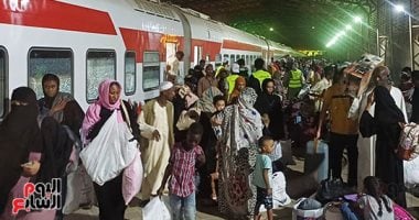 القطار الخامس يصل: احتفاء بأشقائنا السودانيين في أسوان