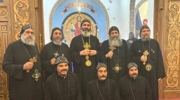 تاريخ جديد قداسة رسم ثلاثة رهبان في برية البهنسا