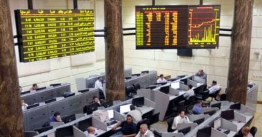 تراجع 11 قطاعًا في البورصة: مواد البناء تتصدر الانخفاضات بنسبة 1.2%