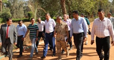 جولة وزير الزراعة في تطوير محطة الزهراء للخيول العربية الأصيلة 5 جولة وزير الزراعة في تطوير محطة الزهراء للخيول العربية الأصيلة