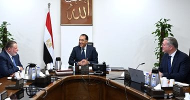 رئيس الوزراء يركز على تأمين الوقود ودفع مستحقات الشركاء الأجانب