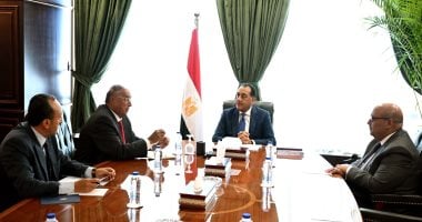 رئيس الوزراء يستعرض أفكار لتعديل تشريعات حقوق الإنسان