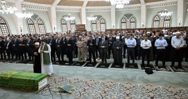 رئيس الوزراء يشارك في جنازة الدكتور علي المصيلحي بمسجد الشرطة بأكتوبر