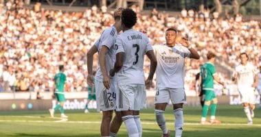 ريال مدريد يسحق تيرول النمساوي برباعية في ودية قبل بداية الموسم