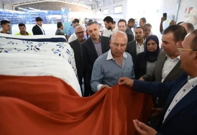 زيارة الوزير تعكس التزام الدولة بدعم صناعة النسيج الوطنية