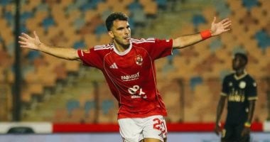 زيزو يبهر بتكنيك الكعب قبل مباراة الأهلي وغزل المحلة
