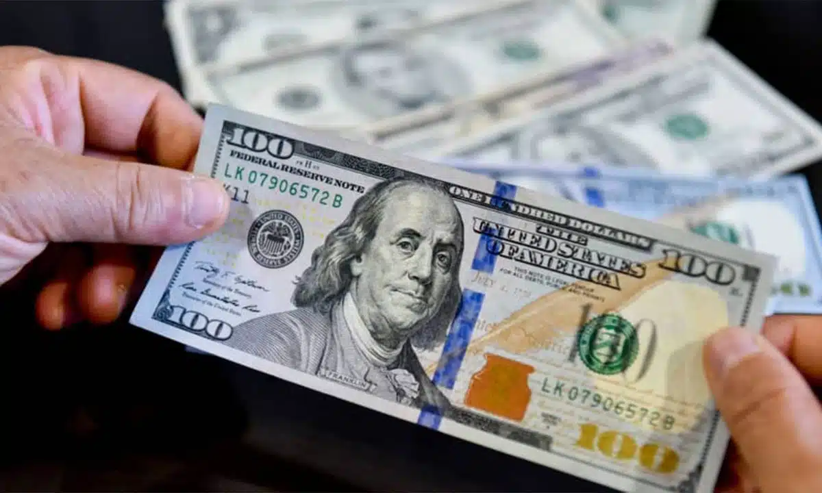 “آخر تحديث”.. سعر صرف الدولار مقابل الليرة السورية في المصرف المركزي اليوم الأحد وسط مراقبة لتحركات السوق السوداء