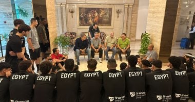 طارق محروس يساند منتخب اليد بعد تعافيه في معسكر بطولة العالم