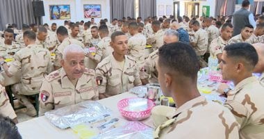 لقاء وزير الدفاع مع مقاتلي الجنوب: تعزيز الروابط العسكرية
