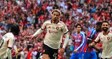 ليفربول يحقق تقدمًا في الشوط الأول ضد كريستال بالاس بفضل محمد صلاح