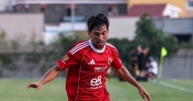 محمد شكري يغيب عن الأهلي 3 أسابيع بسبب إصابة في العضلة الأمامية