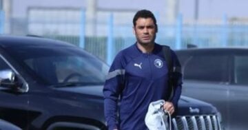 محمد عبد المنصف ينهي مسيرته الكروية بعد فوزه بالدوري مع الزمالك